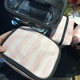 Victoria Secret makyaj çantası