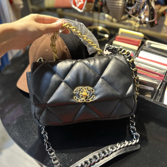 Chanel 19 Çanta