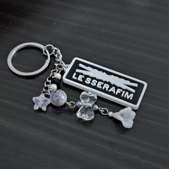 Le Sserafim Anahtarlık