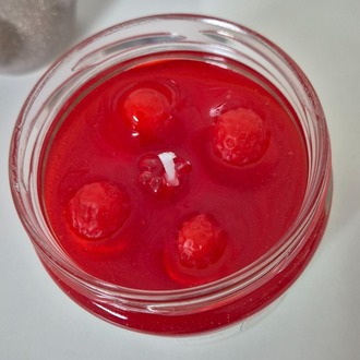 Ruby & Cream Strawberry
