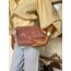 Gül kurusu clutch