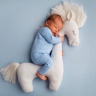 Horse Poz Yastığı (Ayağı açık duran model)