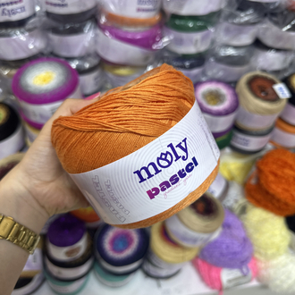 Moly Pastel