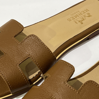 Hermes Women’s Leather Slides