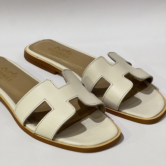 Hermes Women’s Leather Slides