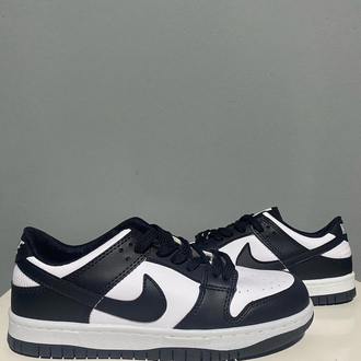 Nike Dunk Low Panda 