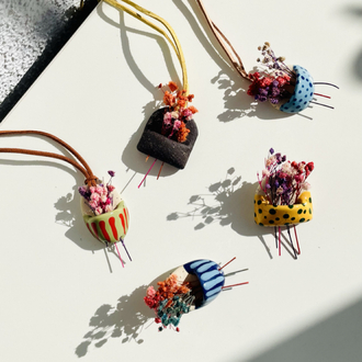 Mini Çiçek Sepetleri / 2 numaralı mavi kolye