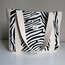 tote zebra
