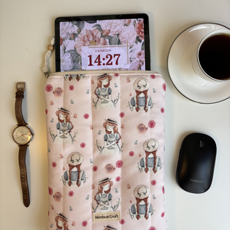 Yeşilin Kızı Kitap ve Tablet Çantası
