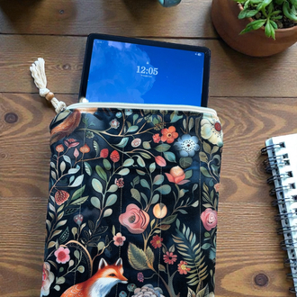 Kızıl Tilki Kitap ve Tablet Çantası