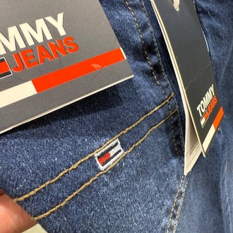 TOMMY HILFIGER Blue Patch Denim Jean Straight