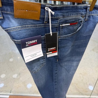 TOMMY HILFIGER Blue Patch Denim Jean Straight