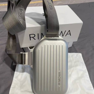 Rimowa Askılı Çanta