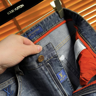 Louis Vuitton Jean