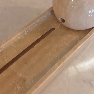 Sande Incense Holder