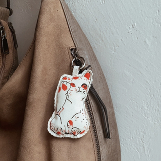 El Boyaması Cat Charm