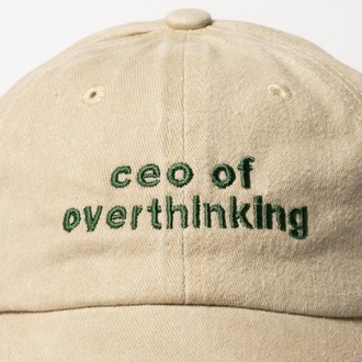 Yazı Nakışlı Şapka Pamuk Kumaşlı ve Ceo of Overthinking Sloganlı Şapka