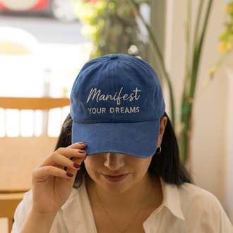 Nakışlı Mavi Renk Şapka Pamuklu Siperlikli Ayarlı Şapka Ayarlanabilir Manifest Your Dreams