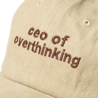 Yazı Nakışlı Şapka Pamuk Kumaşlı ve Ceo of Overthinking Sloganlı Şapka