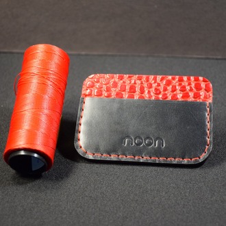 Solis Red-Black