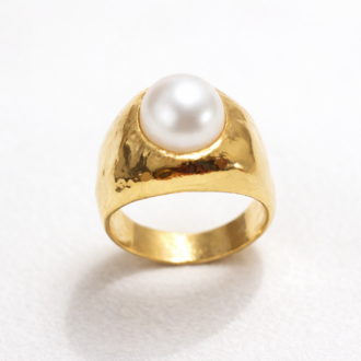 Pearl Signet Ring