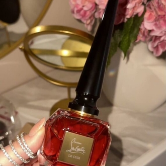 christian louboutin fetiche le cuir 10 ml 