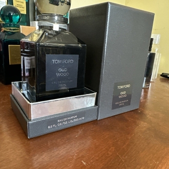 tom ford oud wood edp 10 ml 