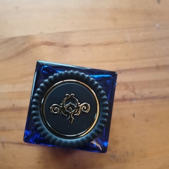 thameen carved oud extrait de parfum 10 ml 