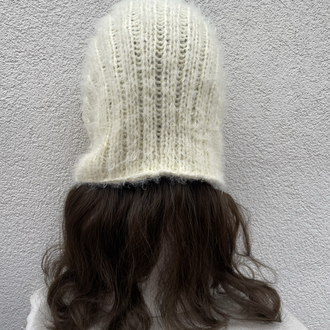 hood with silver rings