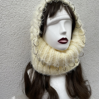 hood with silver rings