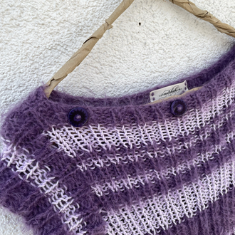 striped lilac buttoned up top (S-M)