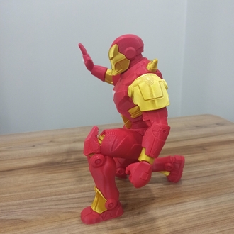 IRON MAN FİGÜR 21 CM
