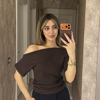 Kayık yaka modal kumaş bluz
