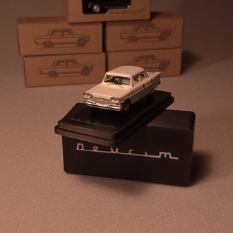 Devrim 1/64 ölçek