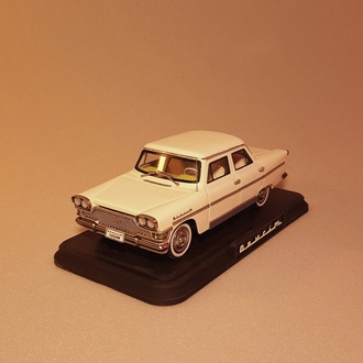 Devrim Arabası 1/18 model