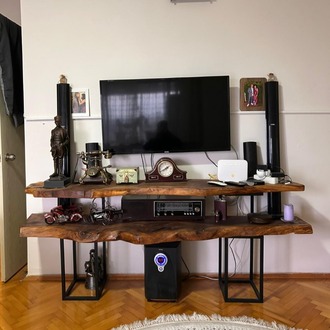 CEVİZ TV ÜNİTESİ ( TEK PARÇA )