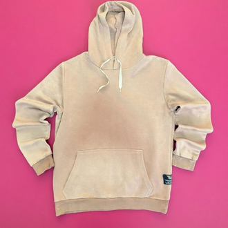 Açık pembe hoodie Oversize kalıp Kanguru cep Günlük kombinlere uyumlu.
