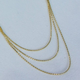Luminous Gold Layers Kolye