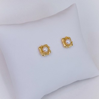 Golden Bloom Pearl Küpe