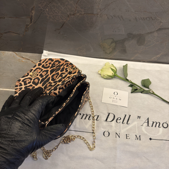 Onem - The Mini Leo