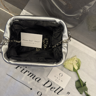 •Onem Gray Mini Pouch
