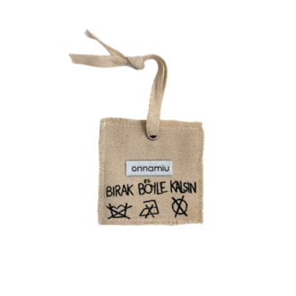 Sevgili Kendim, Love Beni. Kalp. Charm