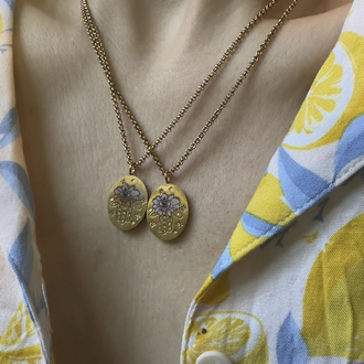 Fatma ana eli işlemeli vintage kolye