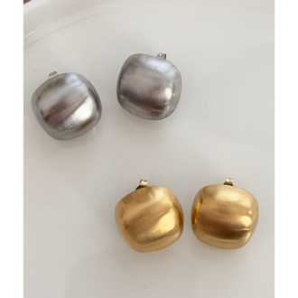 Basic Düğme Model Bombeli Çelik Küpe [2 CM]