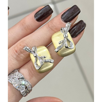 Kurdele Detaylı Elegance Model Çelik Küpe (2cm)
