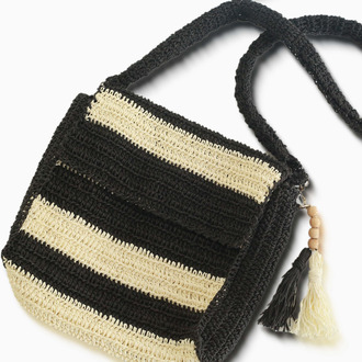 El Yapımı Siyah Çizgili Örgü Omuz Çantası | Handmade Black Striped Crochet Bag