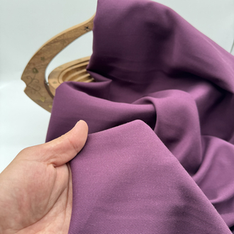 Mürdüm Renk Gabardin Tencel Kumaşı