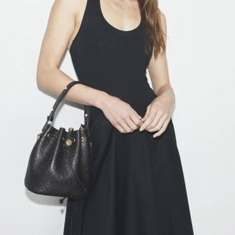 TORY BURCH T MONOGRAM PEBBLED BUCKET BAG-BLACK
