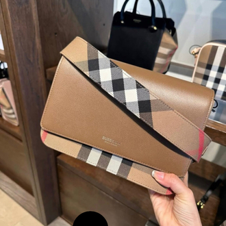 BURBERRY BAG
