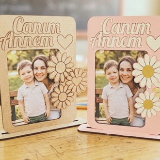 Anneler günü resim çerçevesi boyama etkinliği figürü